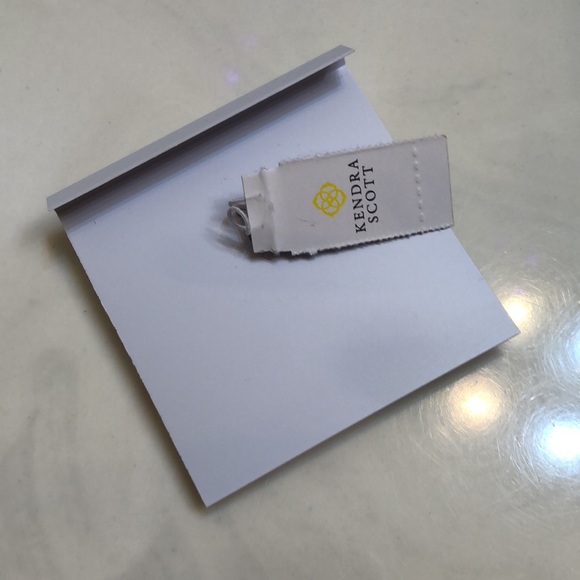 Kendra Scott Silver Tone Haven Heart 3PC Stackable Ring Set Size 7 Crystal NWT - Picture 13 of 16